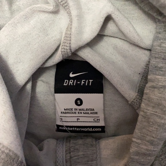 NIKE SWEATER VEST - Picture 3 of 4